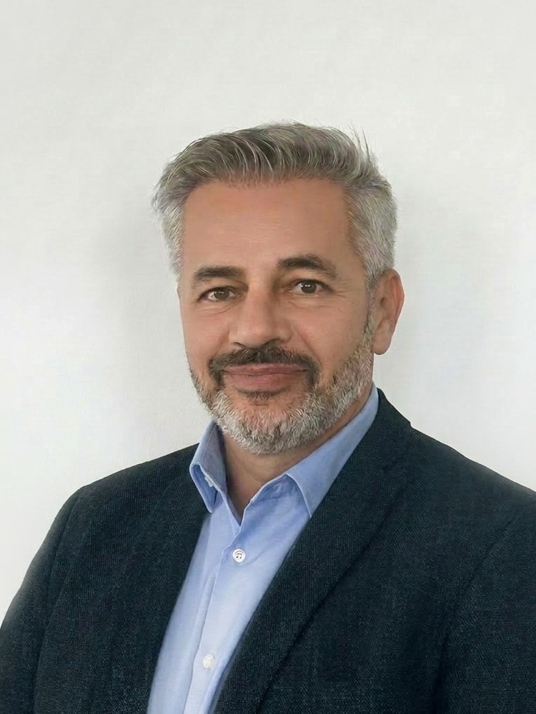 Ricardo Frank